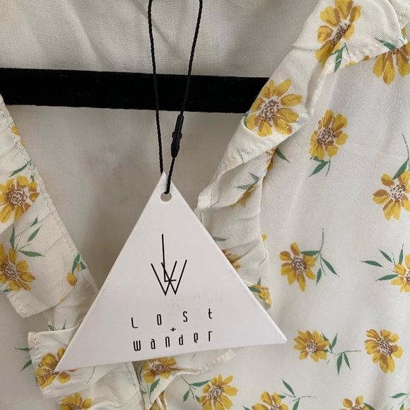 Nwt- Lost + wonder | yellow flower and cream short sleeve wrap around dress - Picture 3 of 4